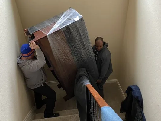 Fantastic Movers LLC