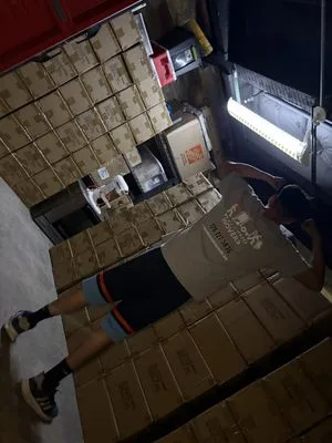 Weekend Movers LLC