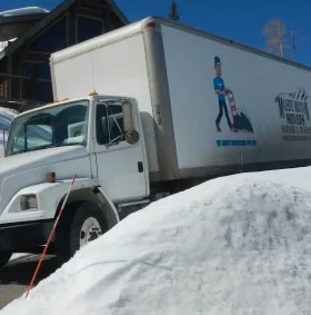 Majestic Mountain Movers