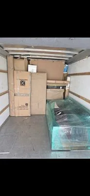 Weekend Movers LLC photo 1